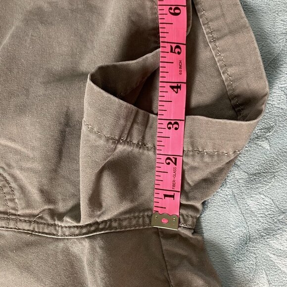 Vintage Silver Jeans Shorts Womens 31 Y2K Tan Low Rise Khaki Made in Canada - Picture 7 of 12
